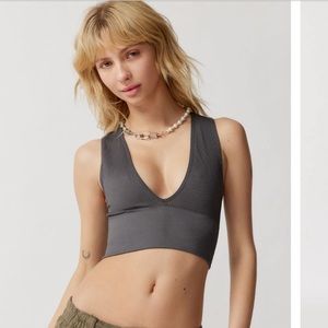 COPY - Urban Outfitters Out from Under Seamless Hailey Plunge Bra Top